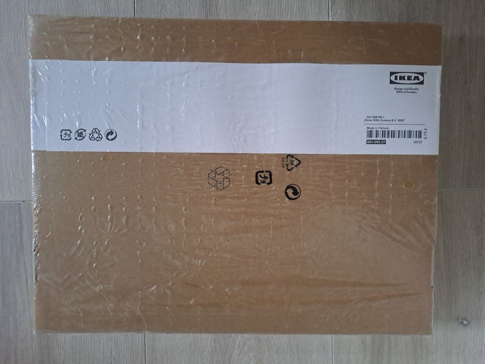 Ikea Estetisk Schrank Regal original verpackt in Quickborn