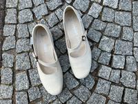 Mephisto Damenschuhe Wildlederschuh Gr. 6 1/2 (40), beige Hessen - Rüsselsheim Vorschau