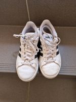 Adidas Sneaker Halbschuhe Gr. 36 Bayern - Greding Vorschau