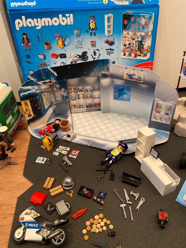 Playmobil Polizei Konvolut in Allensbach