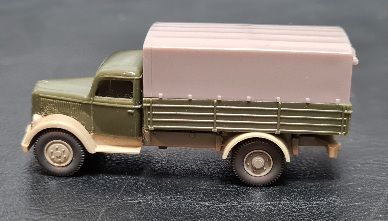 Wiking 1:87 Modell, 335, Opel Blitz Pritschen LKW, Vitrinenstück in Schkeuditz