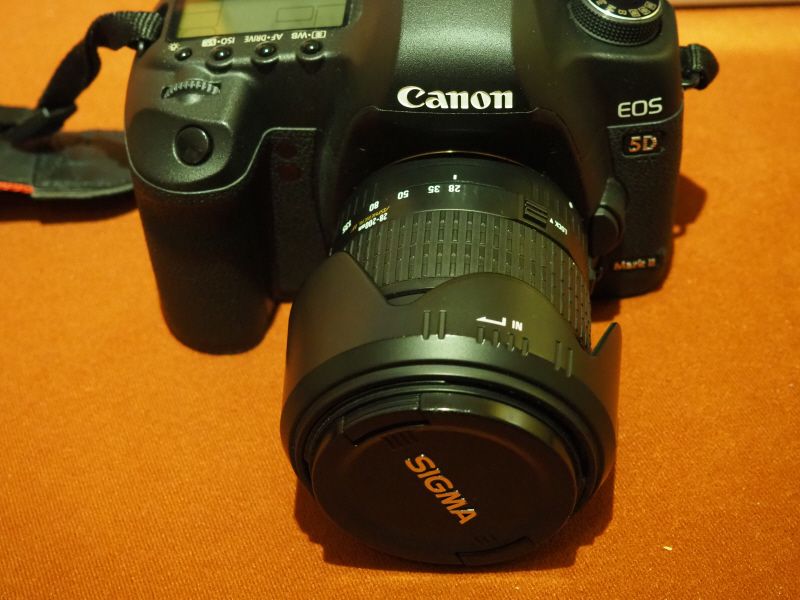 Canon EOS 5D Mark II - mit Profiobjektiven und Vanguard Pro 46F in Brensbach