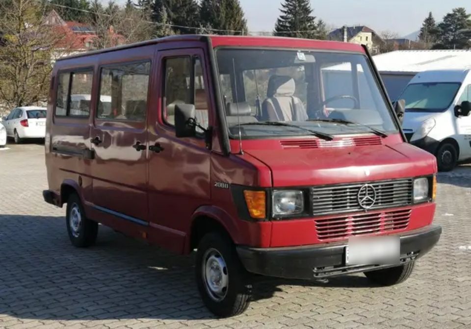 Mercedes 208d in Werdau