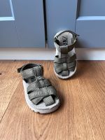 Zara Sandalen Jungen Gr. 21 Schuhe Sommer Khaki grün Nordrhein-Westfalen - Oberhausen Vorschau