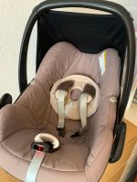 Maxi Cosi Pepple in beige/braun als Set mit extra Bezug/Fußsack Niedersachsen - Köhlen Vorschau