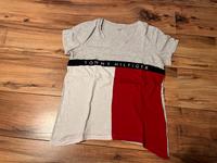 Tommy Hilfiger T-Shirt M grau weiß rot Niedersachsen - Ihlow Vorschau