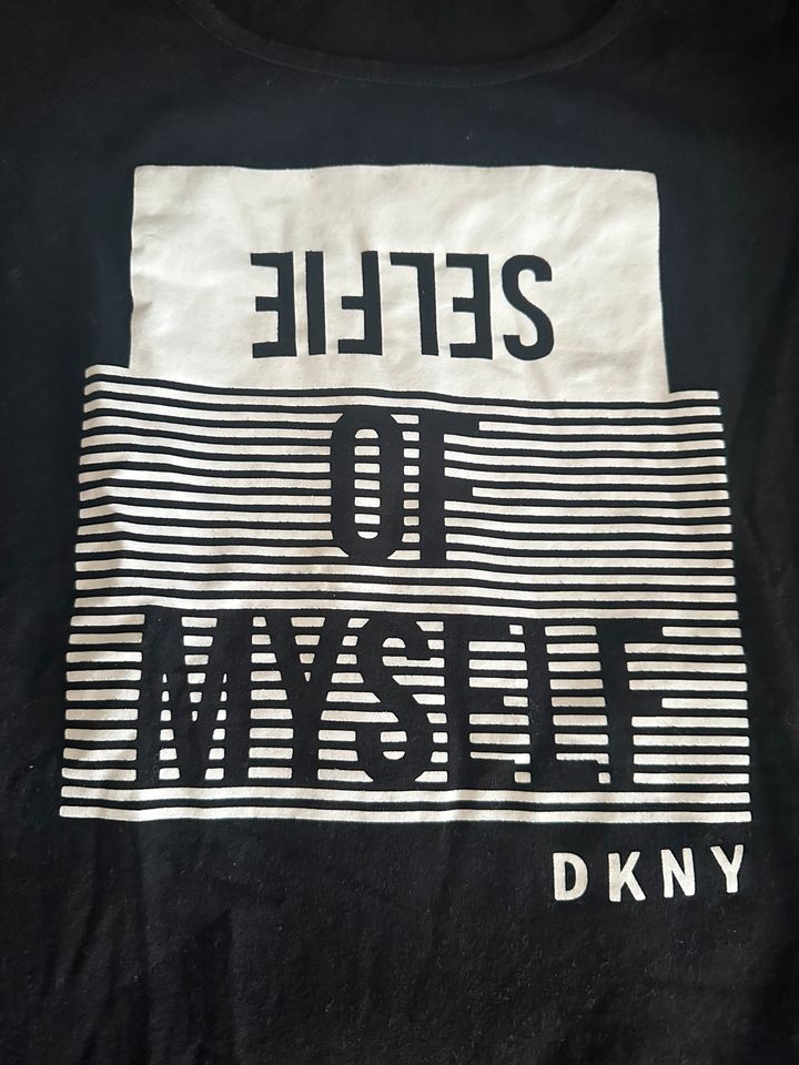 Mädchen T-Shirt DKNY Gr. 146/152 in Neunkirchen