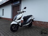 NEUFAHRZEUG Suzuki AVENIS UN125 Roller, ideal für Wohnmobil Bad Doberan - Landkreis - Bad Doberan Vorschau