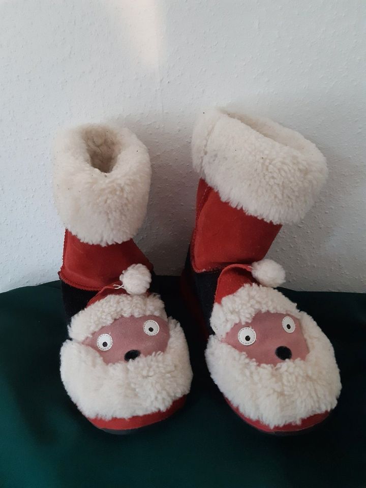 EMU Little Creatures SANTA Weihnachtsmann Wichtel WINTER Stiefel in Nusse