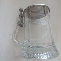 Bierkrug / Glaskrug mit Metalldeckel ca. 14/9.5cm Niedersachsen - Königslutter am Elm Vorschau