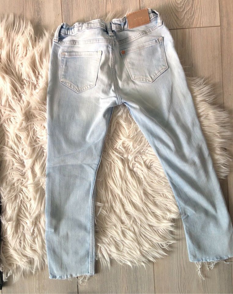 2 Jeans Hosen von H&m 116 Mädchen Paket Set in Berlin