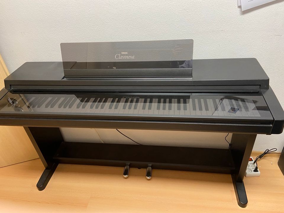 Yamaha Clavinova CLP-550 in Deggendorf