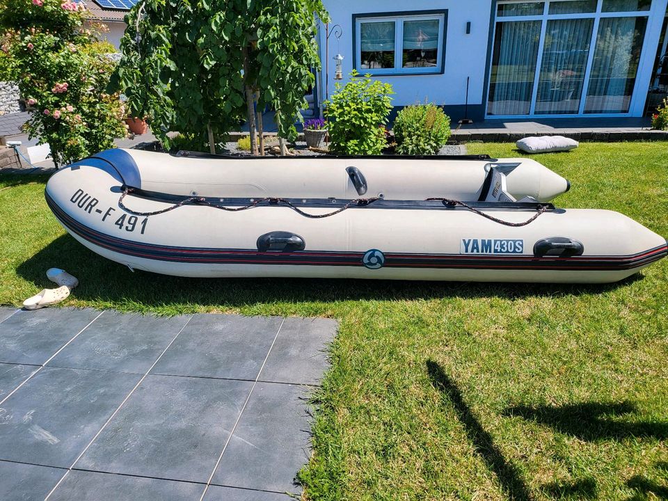 Yamaha Schlauchboot bis 30 PS in Mechernich