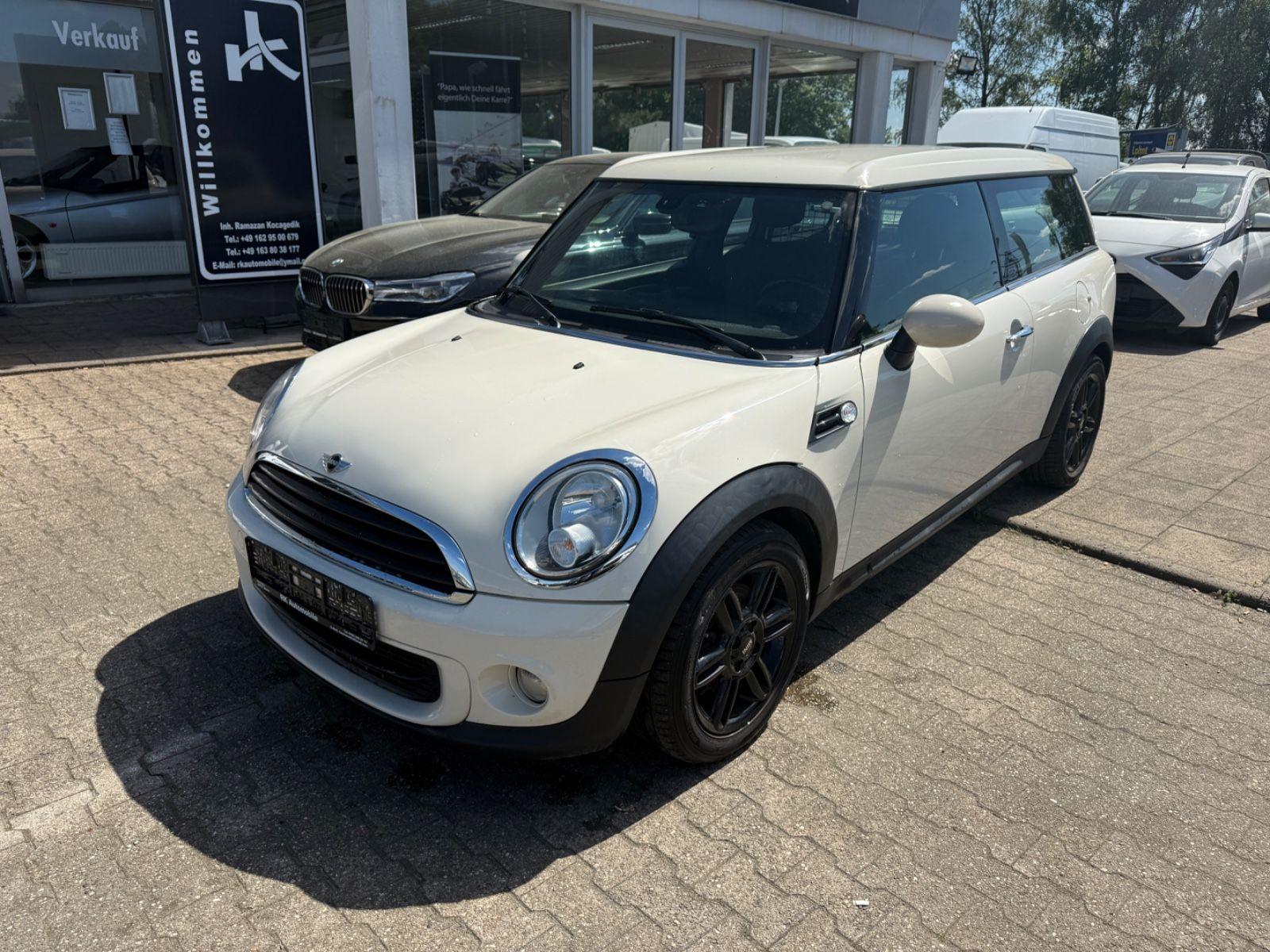 Abbildung des Autos MINI Clubvan One Clubman…