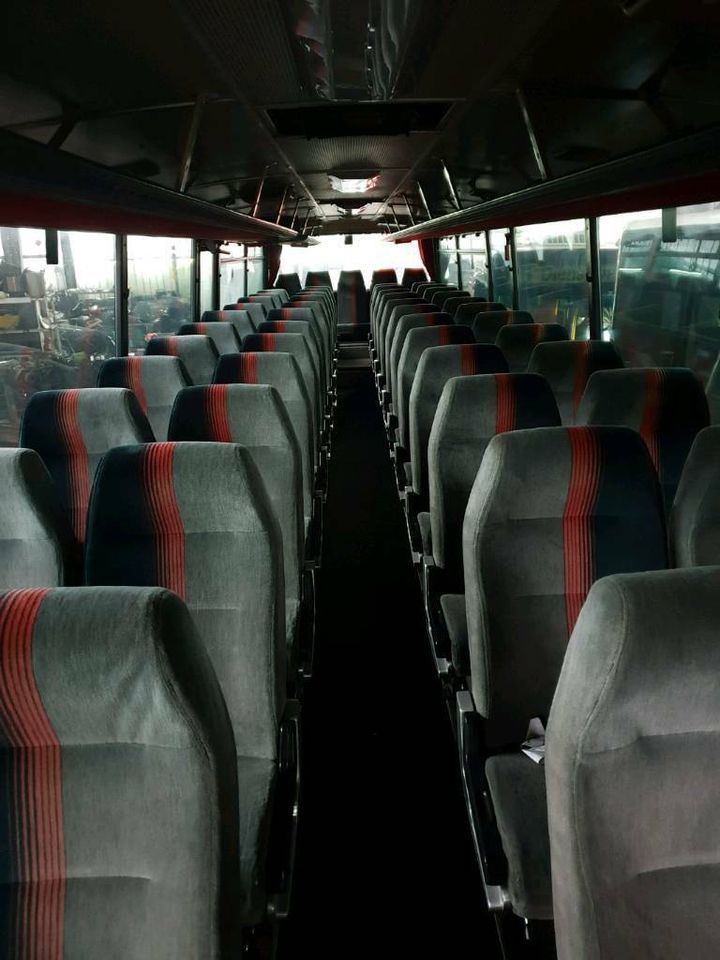 Setra bus 215 Sitze Omnibus 200er 208 209 Stühle in Hamburg
