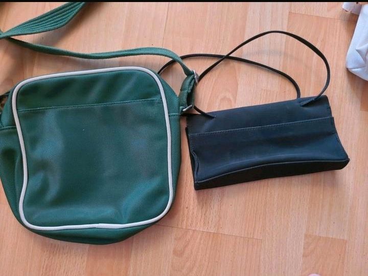 Damen Handtaschen verschiedene Modele ab in Langen (Hessen)