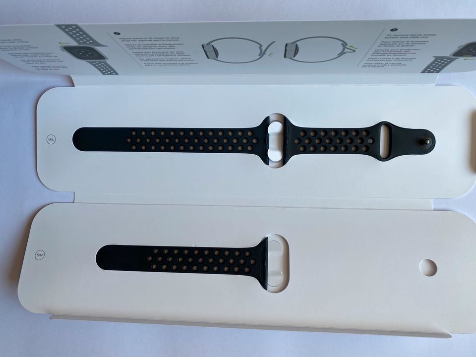 Apple Watch Nike Armband 40 mm schwarz anthrazit in Tübingen