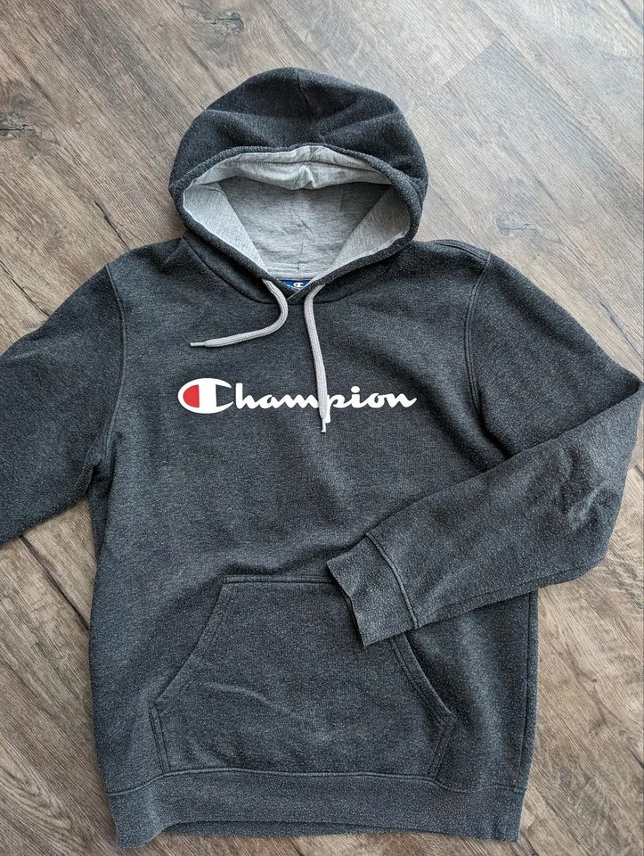 Champion Hoodie Kapuzensweatshirt grau M in Baden-Württemberg - Reichenbach  an der Fils | eBay Kleinanzeigen ist jetzt Kleinanzeigen