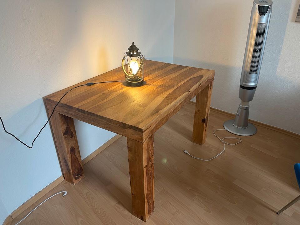 Tisch Holz in Trier