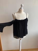 Bluse von Zara schuldenfrei Gr S/36 Schwarz Top Zustand Bayern - Gaukönigshofen Vorschau