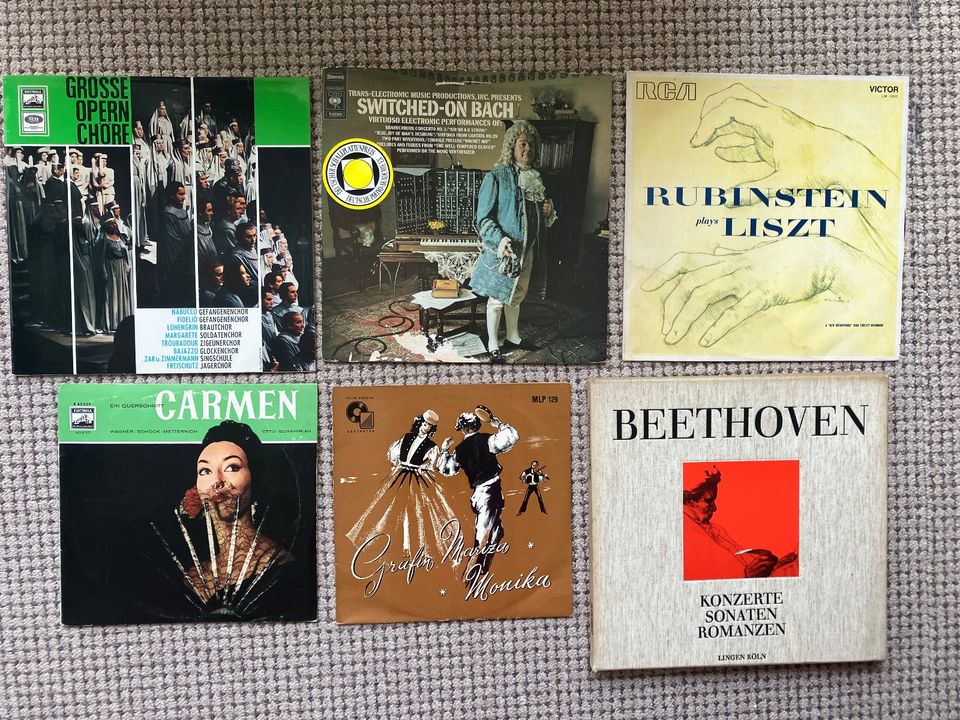 30 Schallplatten Sammlung LP Platten Konvolut sehr gut erhalten in Düsseldorf