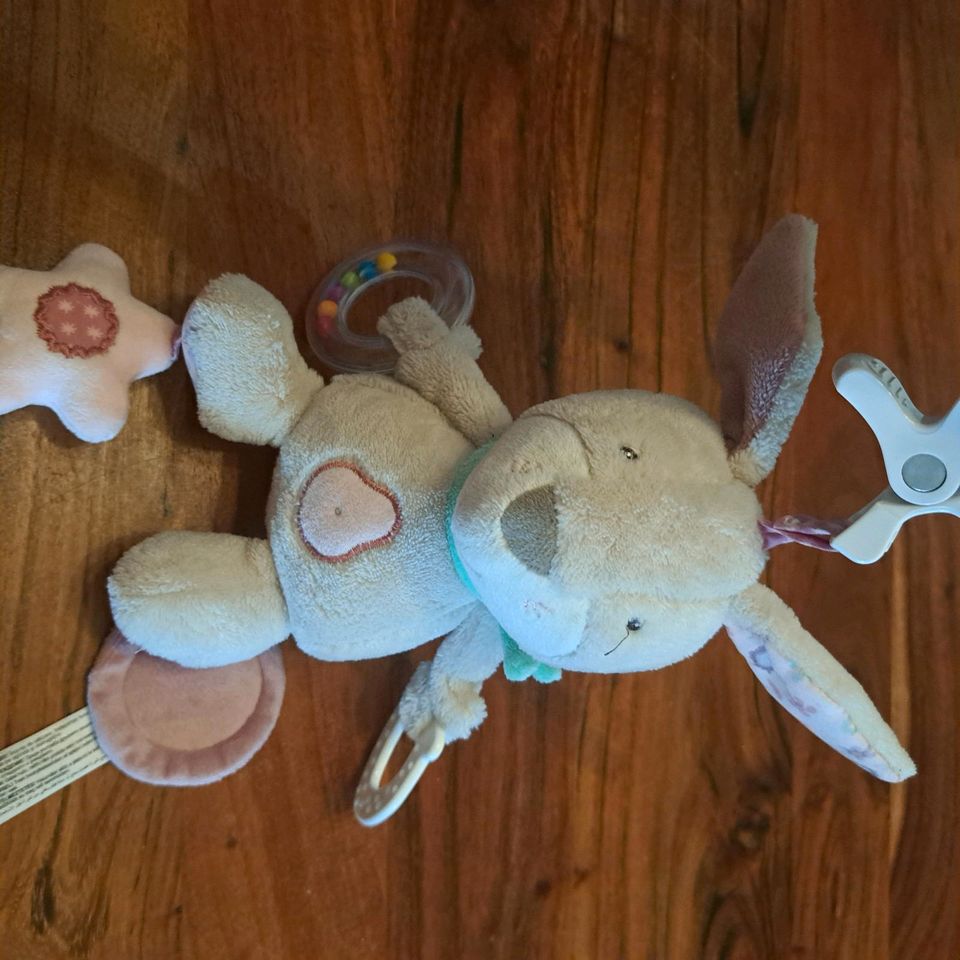 Hase Babyspielzeug ❤️ in Nürnberg (Mittelfr)