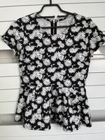 Only Peplum Schößchen Oberteil Top Tshirt Peplumtop T-Shirt Duisburg - Duisburg-Süd Vorschau