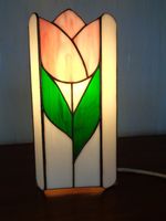 Lampe Tiffany Art Glas Tischlampe quadratisch Tulpe Schleswig-Holstein - Brodersdorf Vorschau