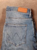 Wrangler Jeans  Gr. 28, Länge 32  Blau  Top Zustand Niedersachsen - Nordhorn Vorschau