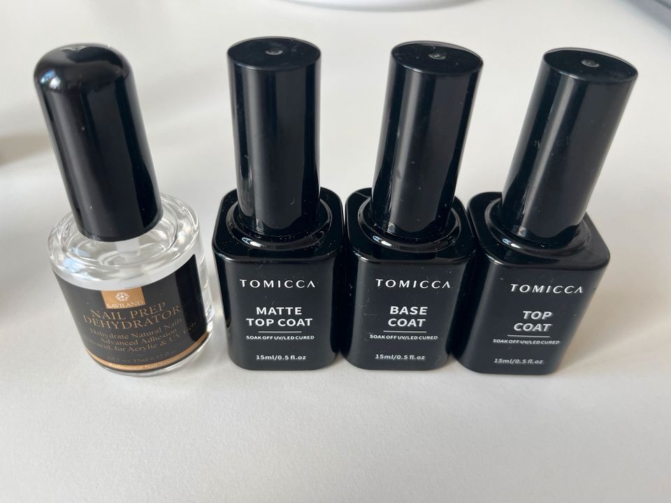 Nageldesign Koffer inkl. Inhalt in Hannover