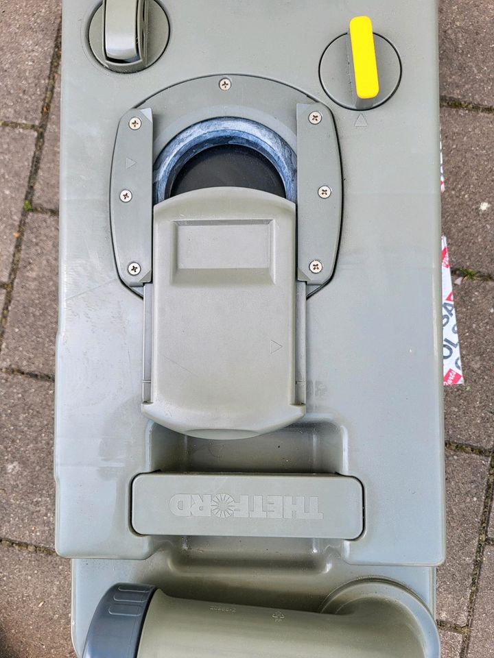 WC cassete für Wohnmobil oder Wohnwagen in Zirndorf