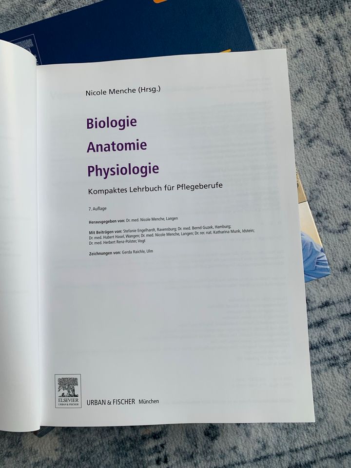 Biologie Anatomie Physiologie Fachbuch 7. Auflage in Regensburg
