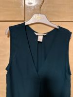 Top, H&M, Conscious, Gr. 34, dunkelgrün, grün München - Altstadt-Lehel Vorschau