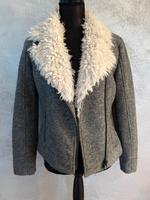 Jacke mit Fellkragen Nordrhein-Westfalen - Olpe Vorschau
