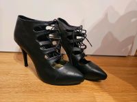 High heels H&M schwarz 39 neu schnüren Nordrhein-Westfalen - Kamp-Lintfort Vorschau