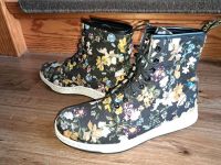 ⭐️ Dr. Martens Boots Schuhe Stiefel Gr. 40 Air Wair Blumen bunt Kiel - Pries-Friedrichsort Vorschau