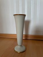 Pokalvase Vase elfenbeinfarben mit Goldrand Marke; „EDELSTEIN“ Hannover - Kirchrode-Bemerode-Wülferode Vorschau