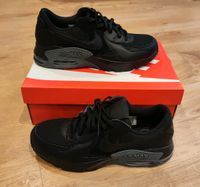 Nike Air Max Excee 43 9,5 neu schwarz grau black Niedersachsen - Isernhagen Vorschau