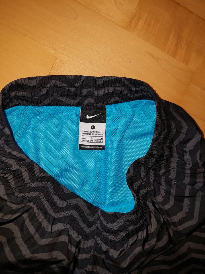 Nike Sporthose Gr.152/158 TOP! in Hanhofen