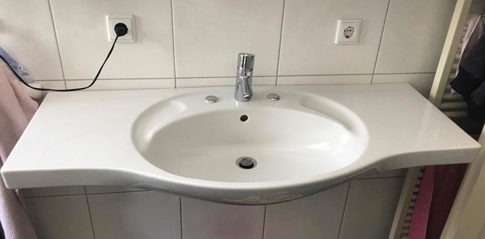 Badezimmer Waschbecken Villeroy & Boch in Dortmund