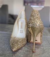 Buffalo London Damen Stilettos in der Größe 37 in gold. Frankfurt am Main - Niederursel Vorschau