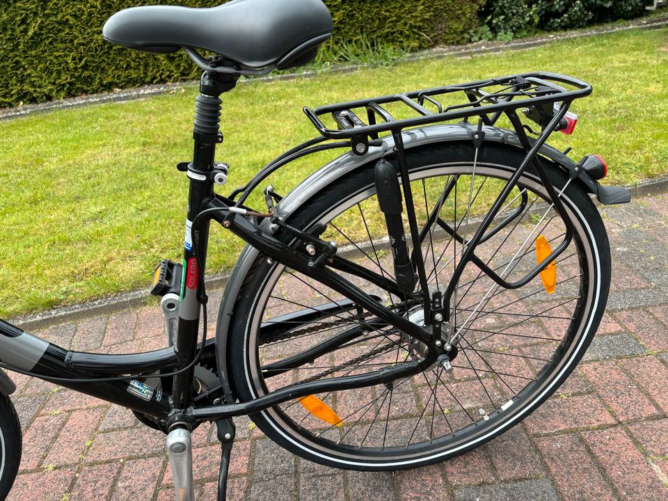 Damenfahrrad Pegasus Solero 28 Zoll in schwarz in Trappenkamp