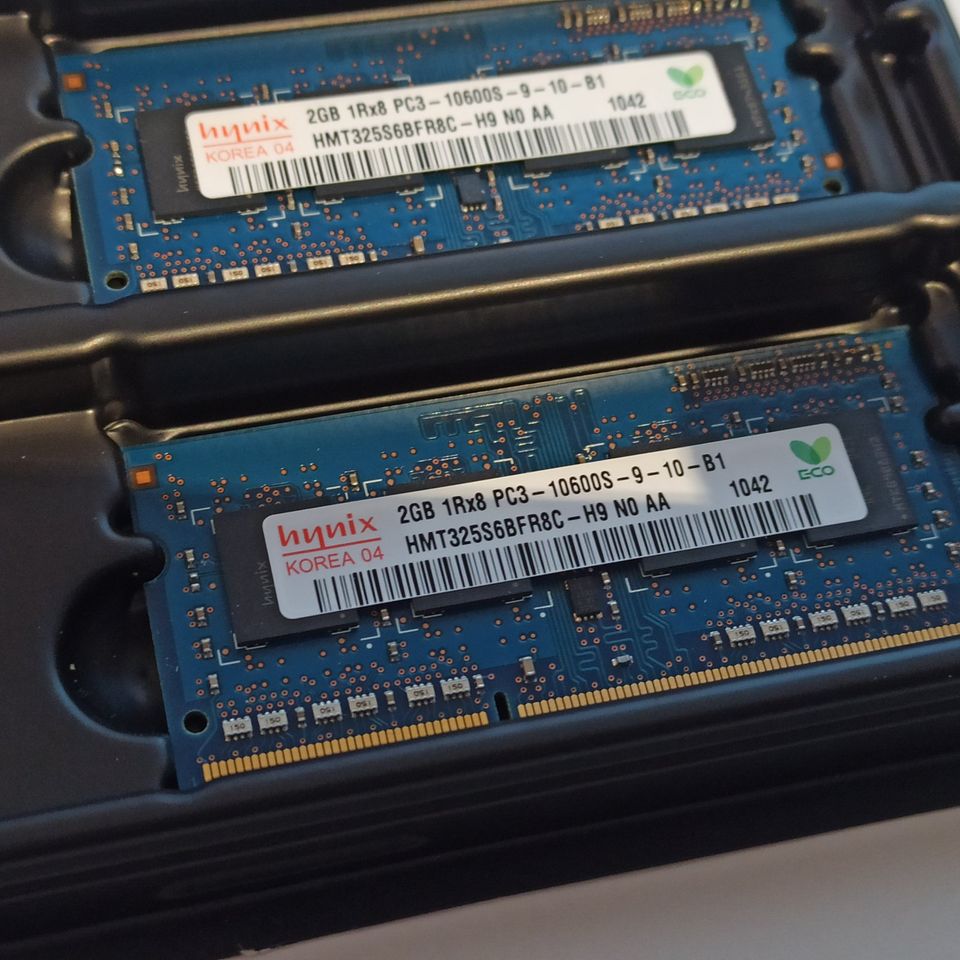 Notebook RAM 4GB (2x 2GB) hynix PC3-10600S z.B. DELL ® in Saarbrücken