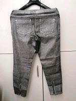 Neue beschichtete Silber glänzende Hose H&M Gr 42 Nordrhein-Westfalen - Geilenkirchen Vorschau