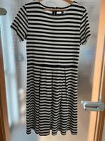 Kleid, blau/weiß gestreift, Gr.M Bochum - Bochum-Wattenscheid Vorschau