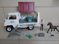 Schleich 42439 Horse Club Mobile Tierärztin Düsseldorf - Oberkassel Vorschau