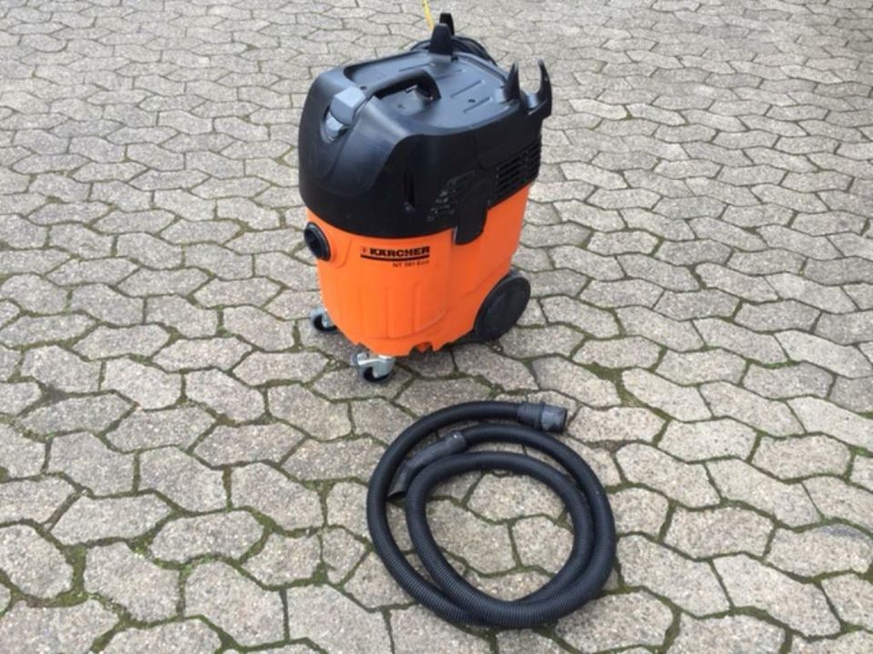 Kärcher Industriesauger NT 45/1 Tact 1380 Watt in Oberhausen