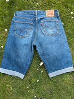 LEVIS 501W33 Shorts blau , super Zustand Nürnberg (Mittelfr) - Südstadt Vorschau