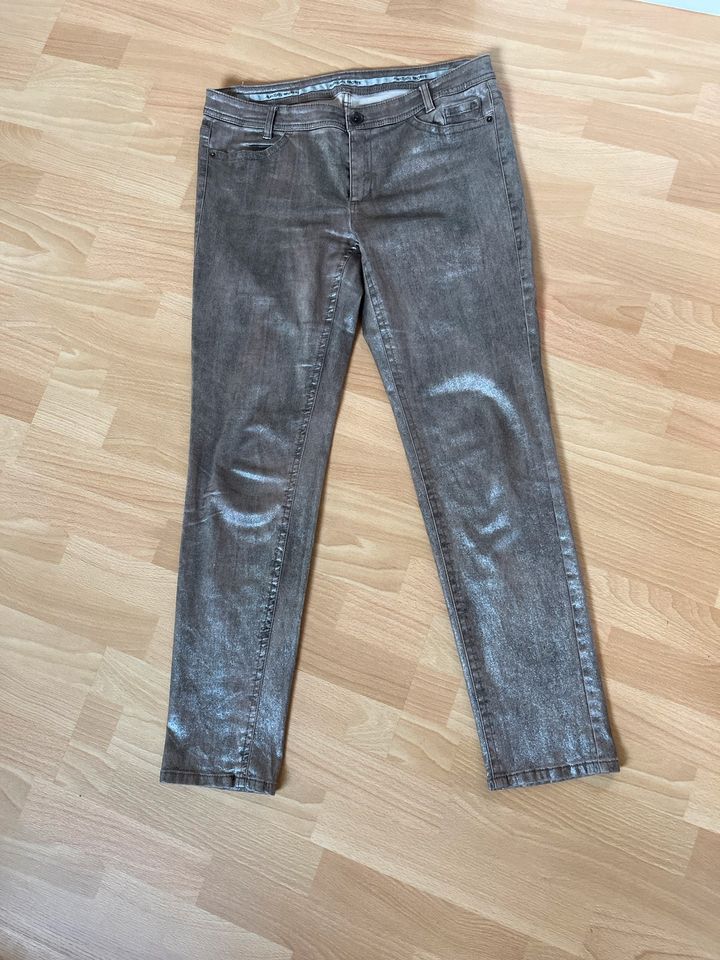 Angesagte Marc Cain Glitzer - Hose- Gr. N5 - Versand inklusive! in Weinheim