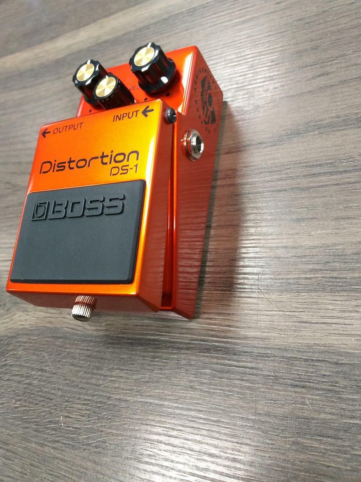 Boss DS-1 Distortion 50th Anniversary Pedal NEU! + OVP! in Aachen